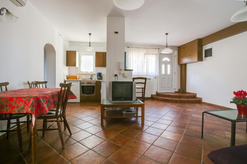 Fine & Shine Apartment Пула Екстериор снимка